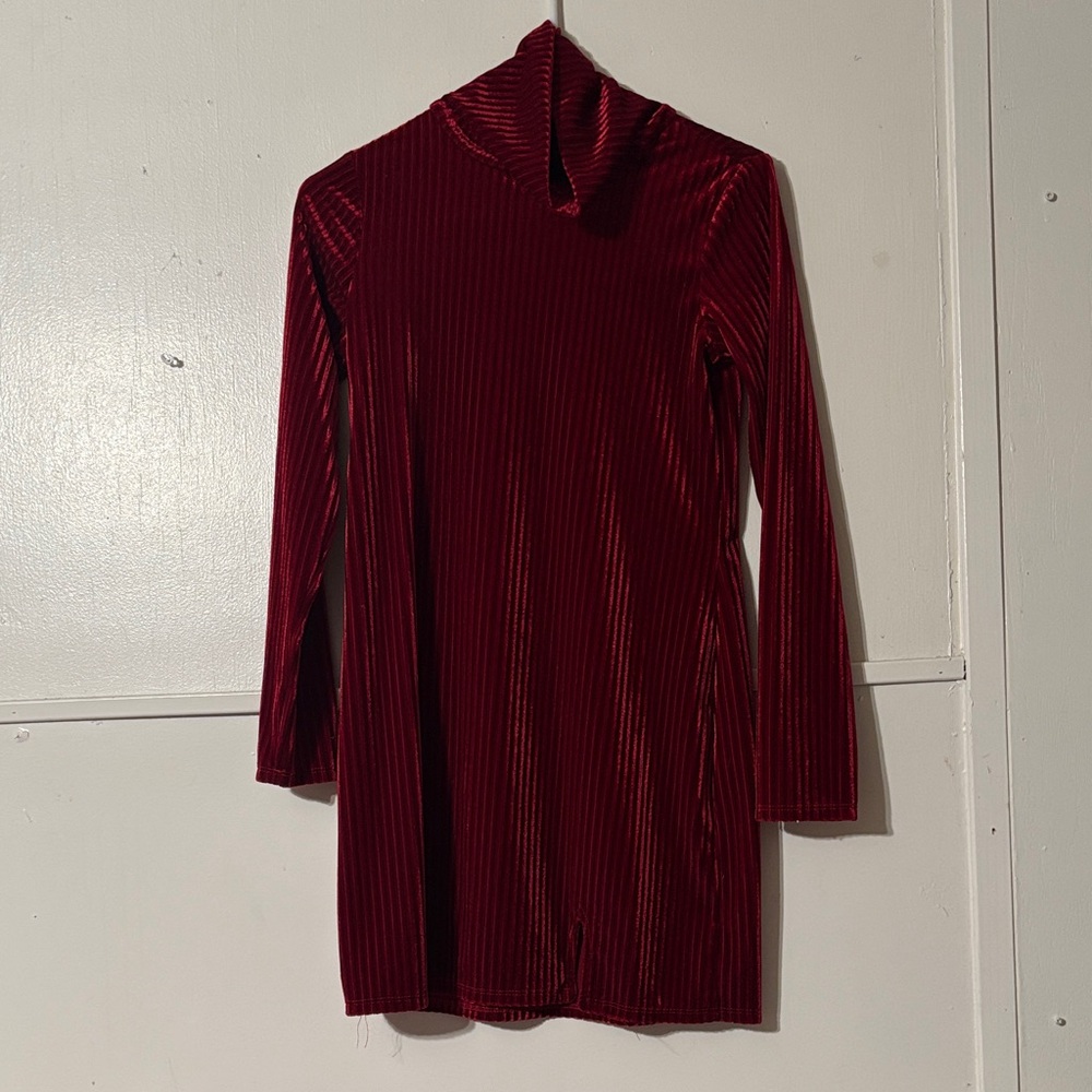 Art Class Burgundy Velvet Dress